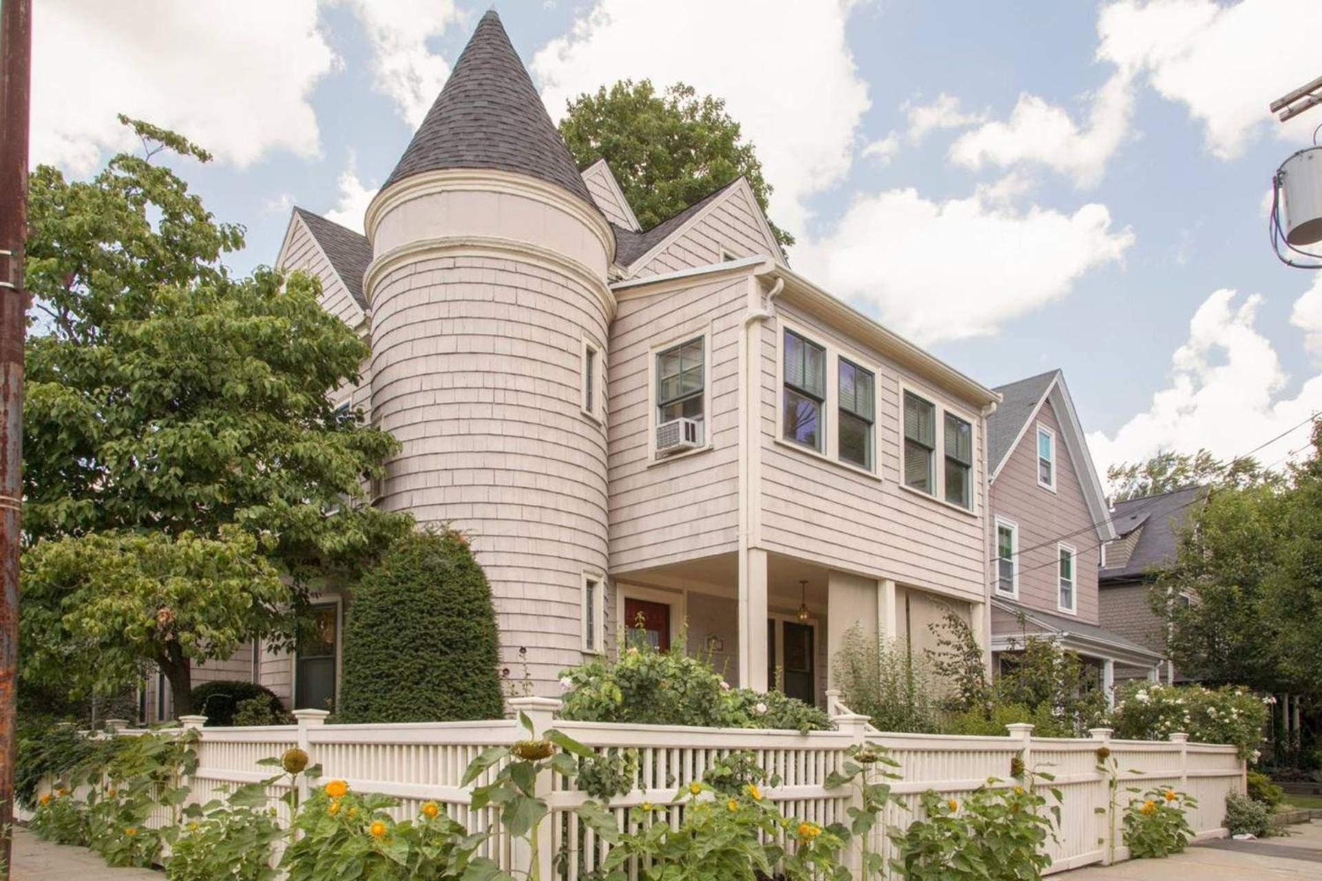 Luxury Harvard/Mit Victorian Кембридж Экстерьер фото